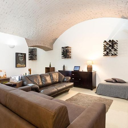La Cantinetta Di Milano - The Wine Cave In Milan, Huge 110Sqm Apartment Next To Central Station Exteriér fotografie